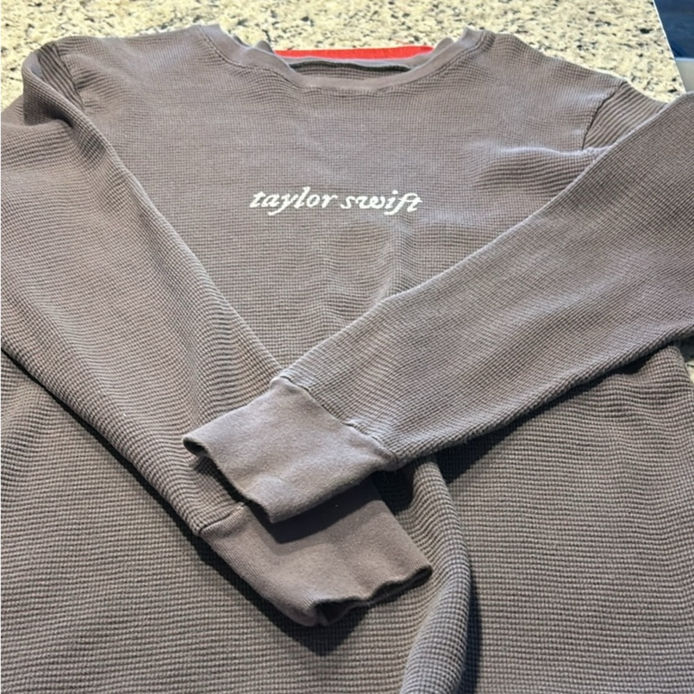 Taylor Swift purple/gray, long sleeve waffle knit shirt. Size large.